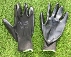 Water resistant work gloves