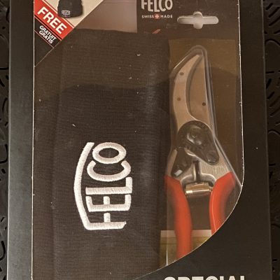 Felco 2 Gift Pack with Beanie Ireland