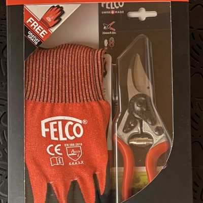 Felco 6 with Gloves Gift Pack Ireland