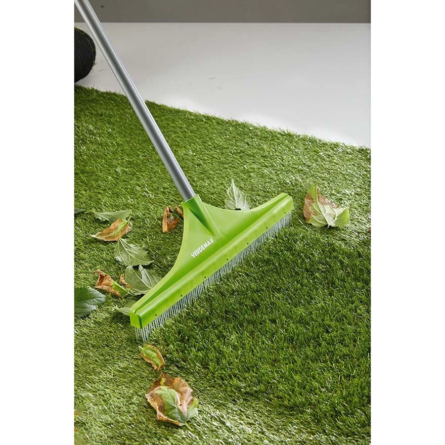 Synthetic lawn brush for artifiical lawns Verdemax