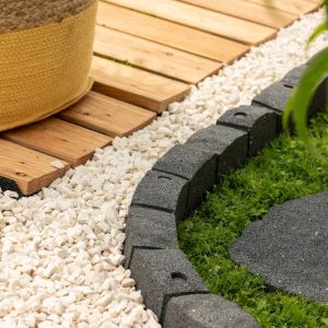 Roman Stone Rubber Garden Edging 2